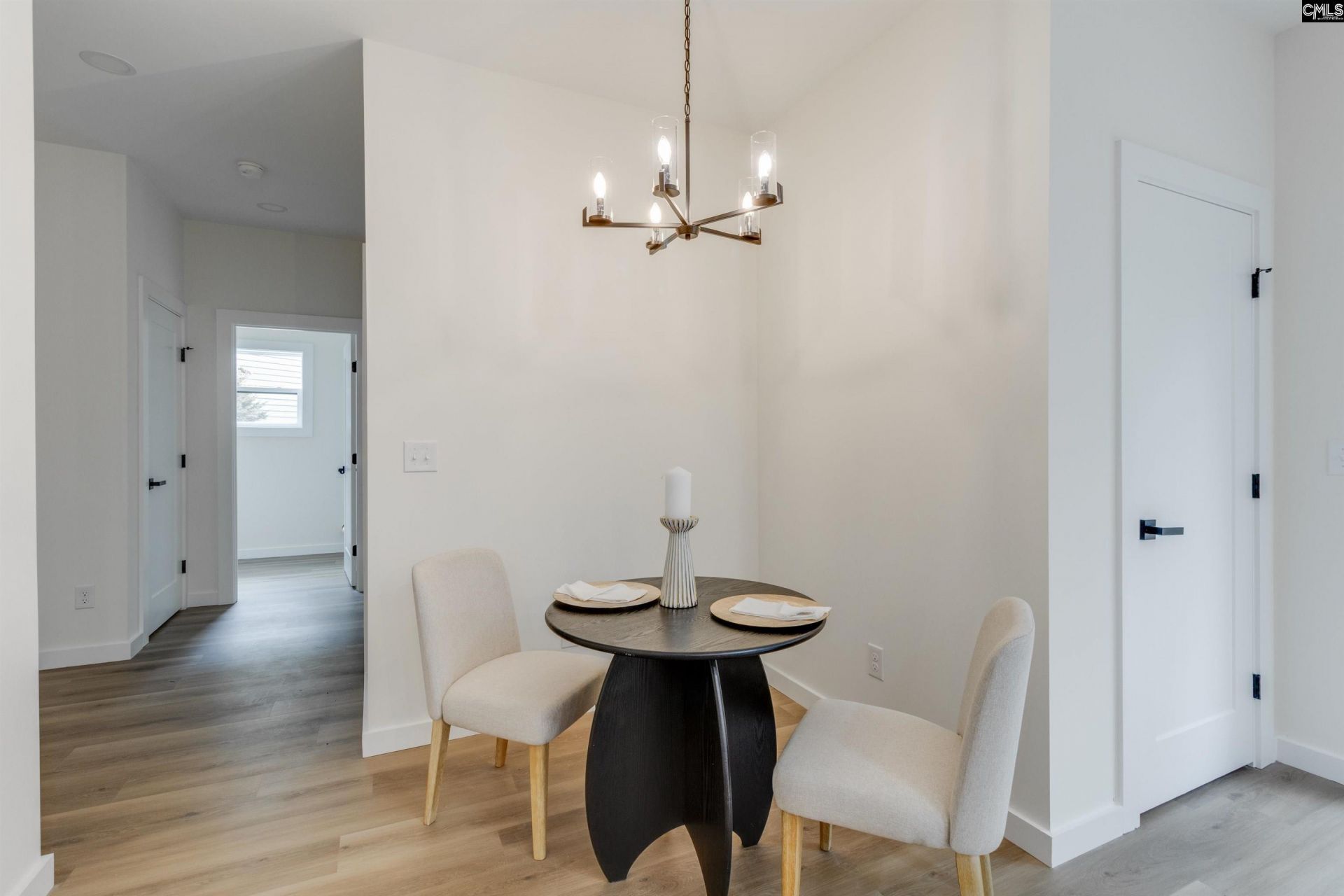 129 Willdin Road  Photo 9