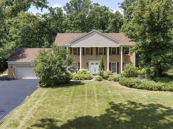 1650 Clendenin Lane , Riverwoods, IL 60015