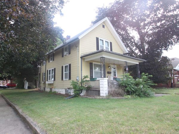 1304 Montague Street, ROCKFORD, IL 61102