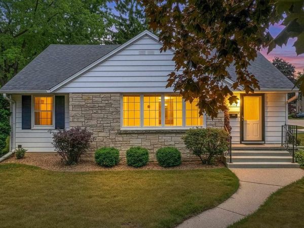 815 DAYTON STREET, Mayville, WI 53050