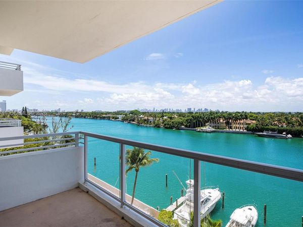 5600 Collins Ave , Unit 7J, Miami Beach, FL 33140