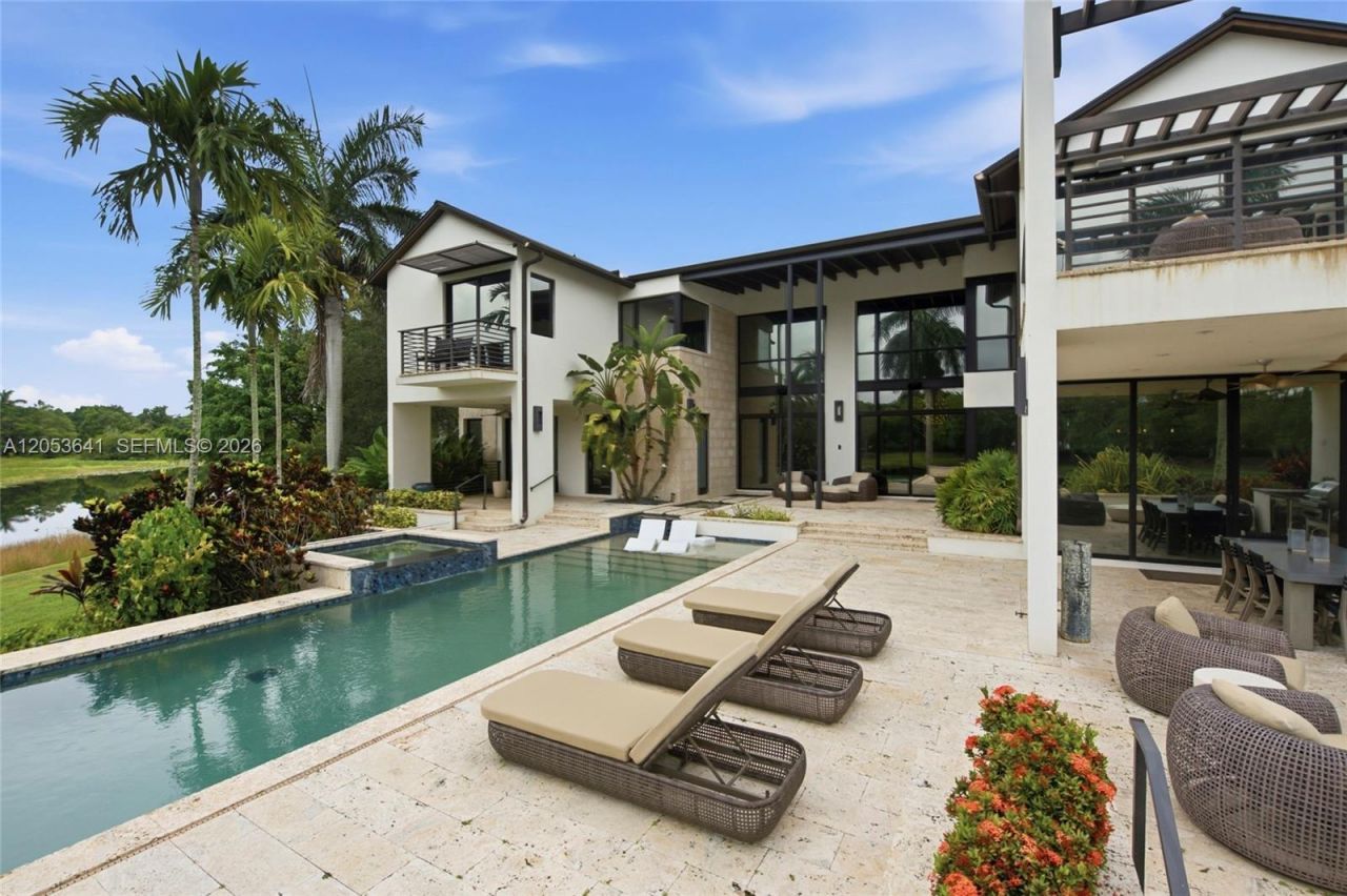 3714 Pine Lake Dr, Weston, FL 33332 Photo