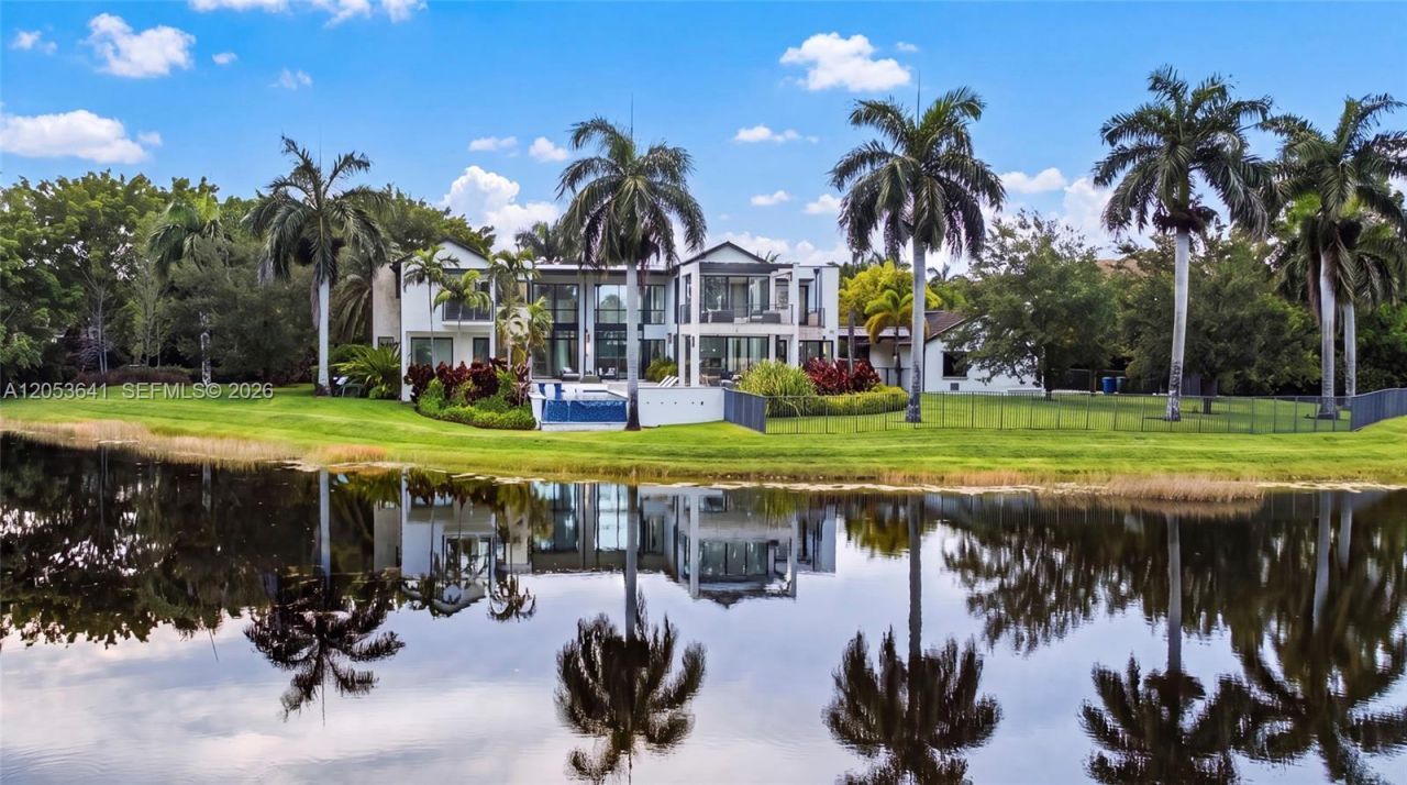 3714 Pine Lake Dr, Weston, FL 33332 Photo