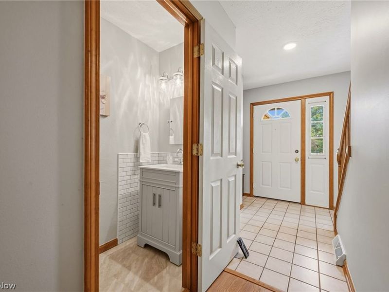 34452 Heatherwood Avenue, Avon, OH 44011 Photo 13