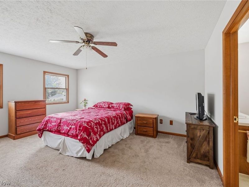 34452 Heatherwood Avenue, Avon, OH 44011 Photo 16