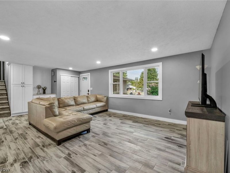 5872 Emerald Street, North Ridgeville, OH 44039 Photo 15