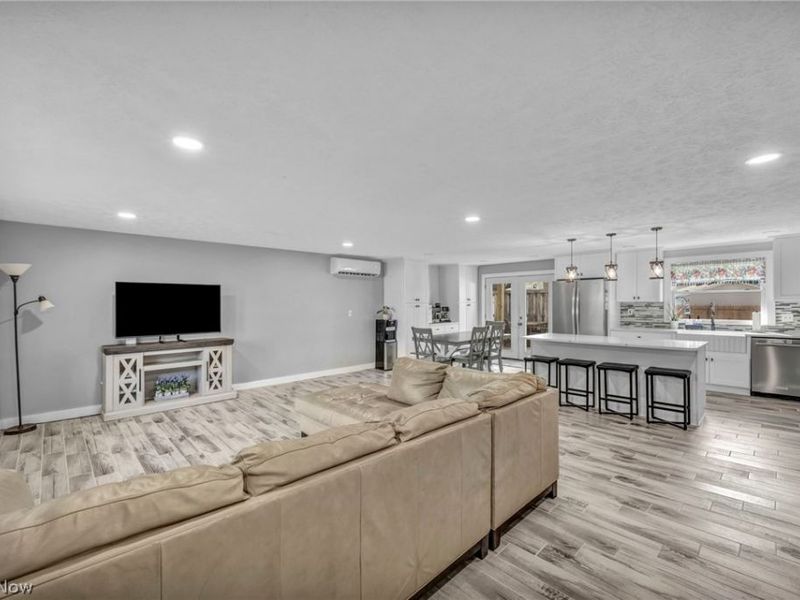 5872 Emerald Street, North Ridgeville, OH 44039 Photo 16
