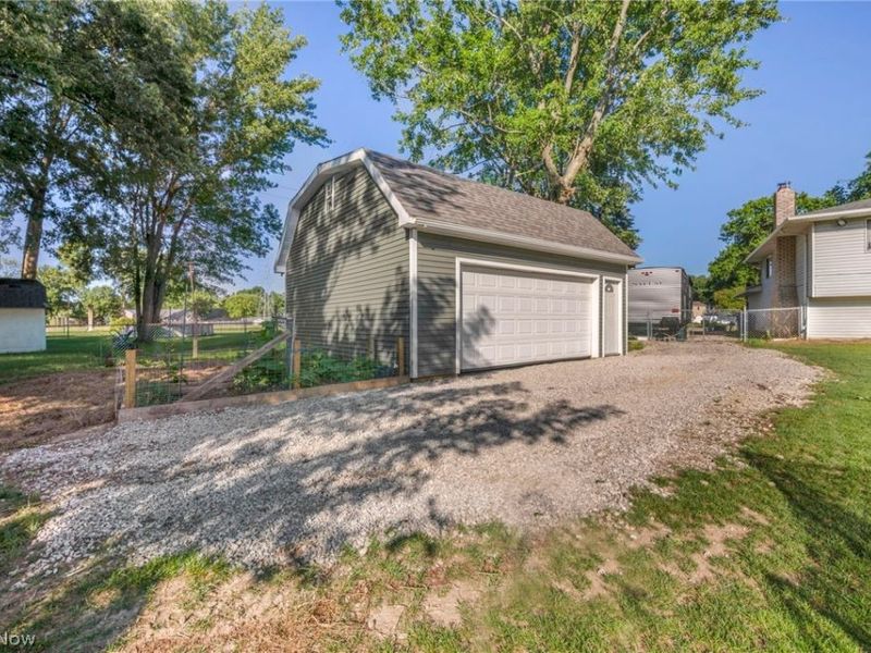 5872 Emerald Street, North Ridgeville, OH 44039 Photo 41