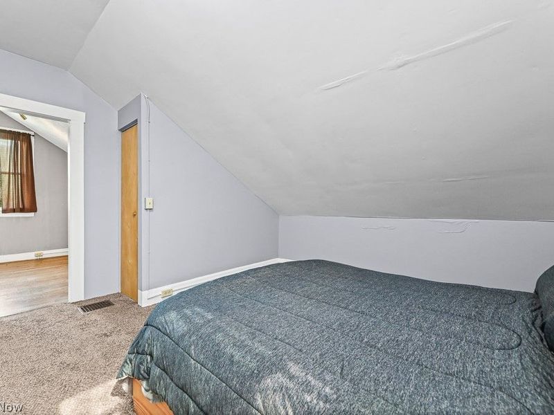 3857 Violand Street, Louisville, OH 44641 Photo 23