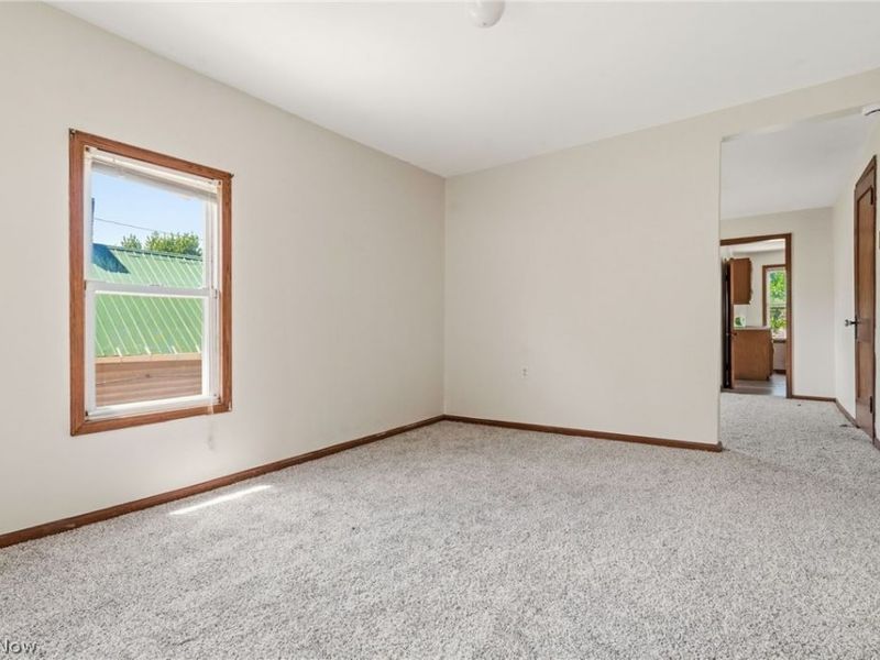 7207 Deveny Avenue, Cleveland, OH 44105 Photo 13
