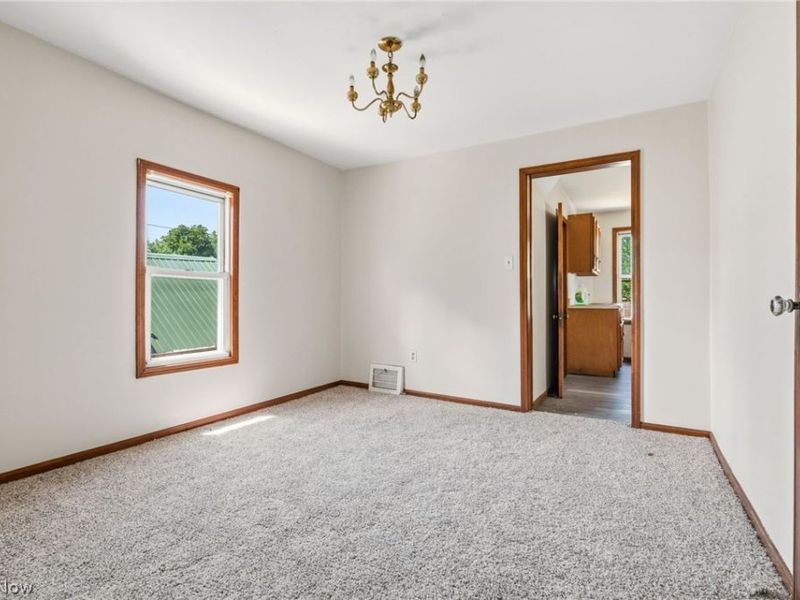 7207 Deveny Avenue, Cleveland, OH 44105 Photo 15