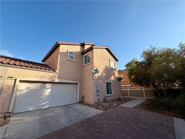 930 Wembly Hills Place , Henderson, NV 89011