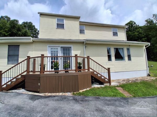 791 Packing Plant Road, Bluefield, WV 24701