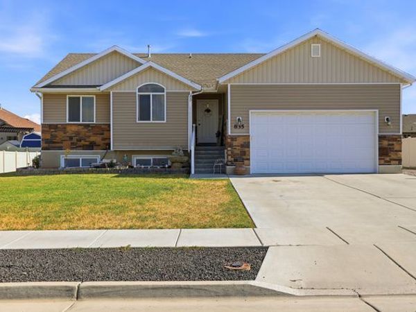 835 W 400 S, Tremonton, UT 84337