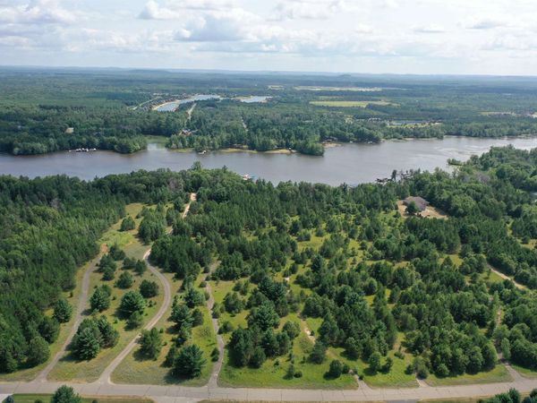 W5625 North Shore Dr, New Lisbon, WI 54646