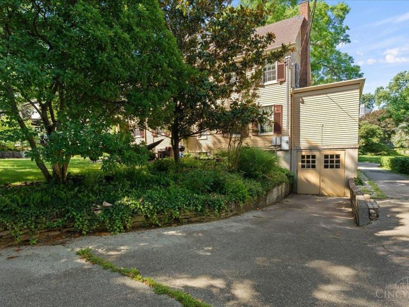 3940 Red Bud Avenue, Cincinnati, OH 45229 Photo 73