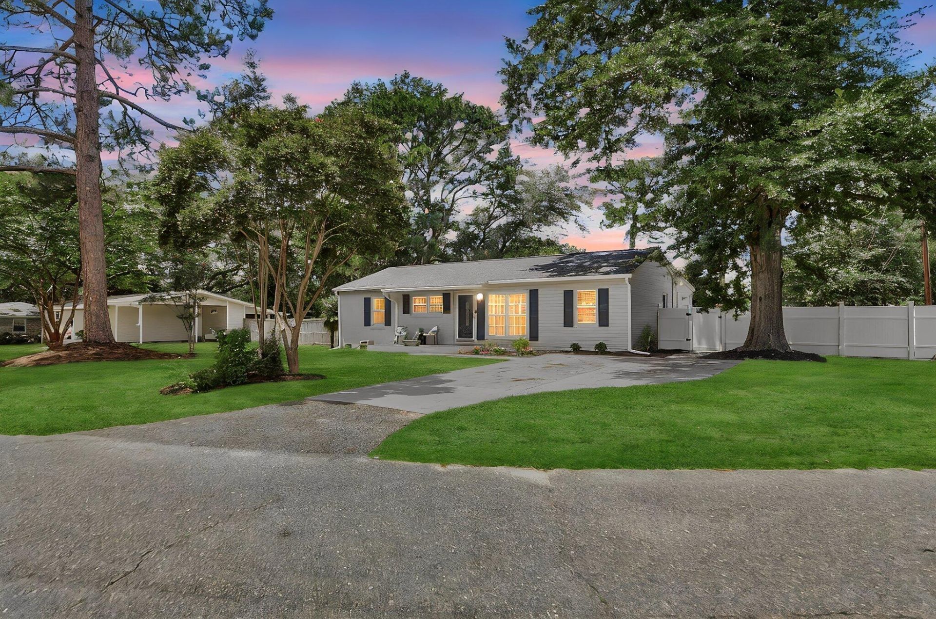 1668 Mepkin Road Photo 33