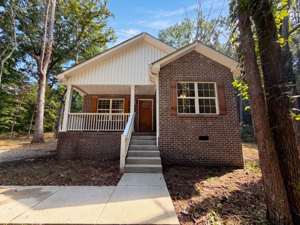 1023 Chris Dr , Portland, TN 37148