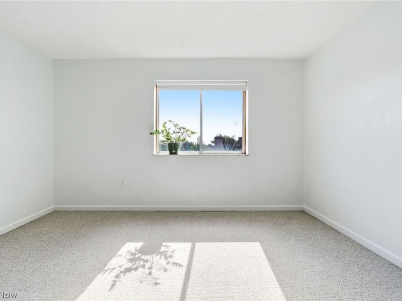 12029 Clifton Boulevard, Unit 503, Lakewood, OH 44107 Photo 30