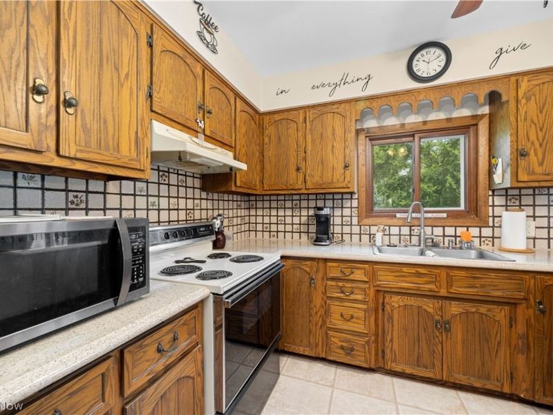 18820 Bennett Road, North Royalton, OH 44133 Photo 15