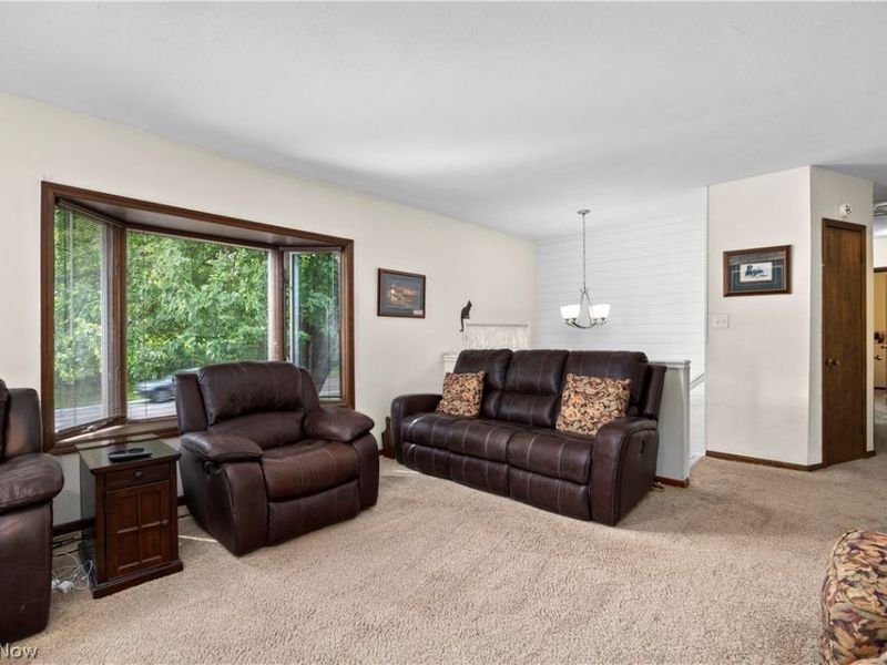 18820 Bennett Road, North Royalton, OH 44133 Photo 3