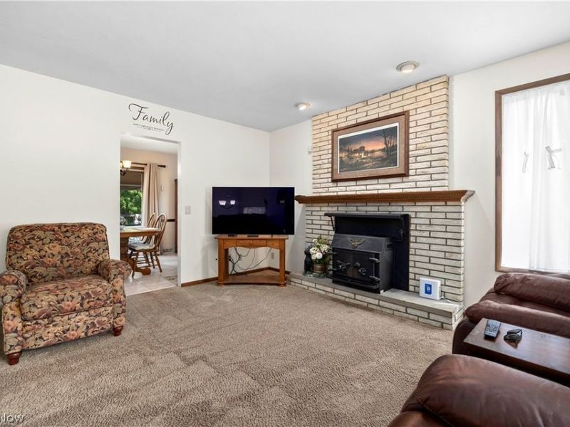 18820 Bennett Road, North Royalton, OH 44133 Photo 5