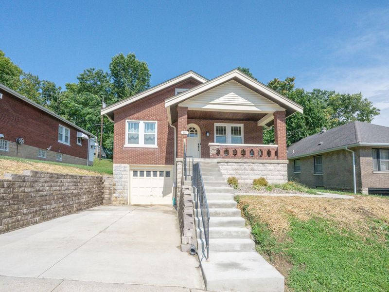 122 Strathmore Avenue, Fort Thomas, KY 41075 Photo 2