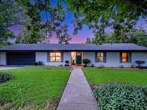 1006 Hollybluff ST, Austin, TX 78753