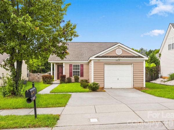 5519 Mt Mansfield Road , Charlotte, NC 28278