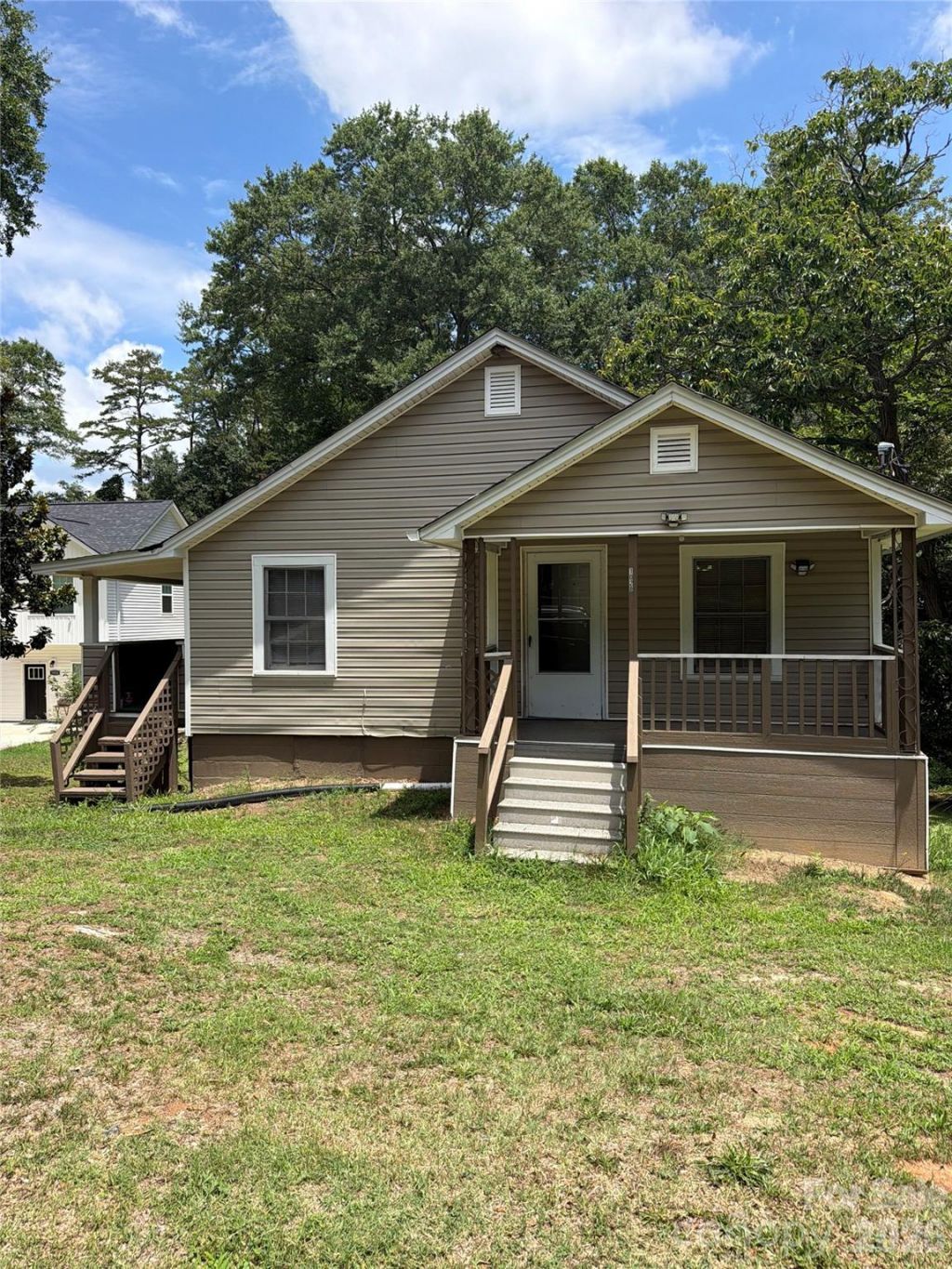 1028 East Drive , Gastonia, NC 28052 Main Photo