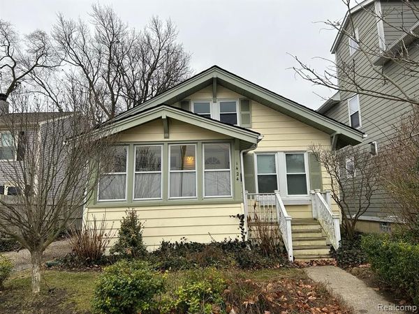 1424 SMITH Avenue , Birmingham, MI 48009