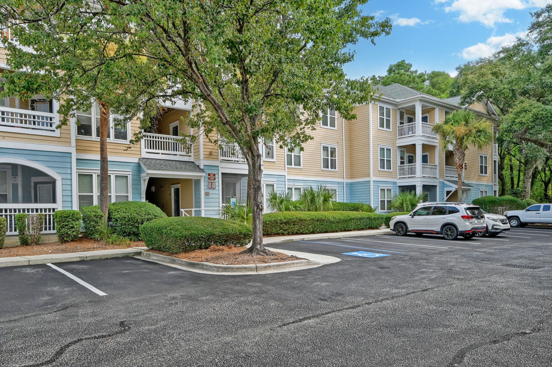 400 Bucksley Lane Photo 6