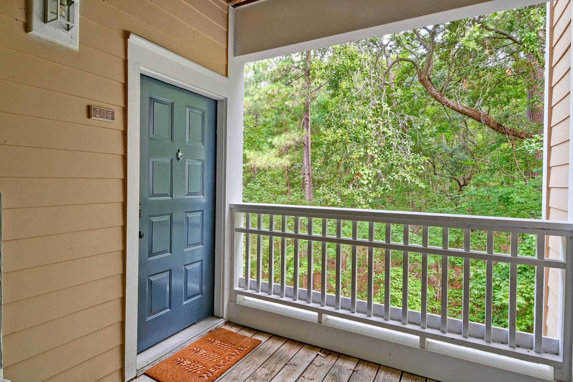 400 Bucksley Lane Photo 7