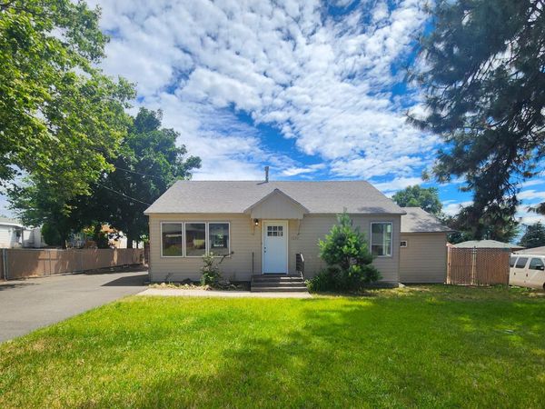 5038 Shasta Way, Klamath Falls, OR 97603