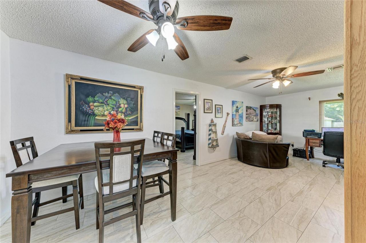 1520 Sunnyhills Drive, Brandon, FL 33510 Photo