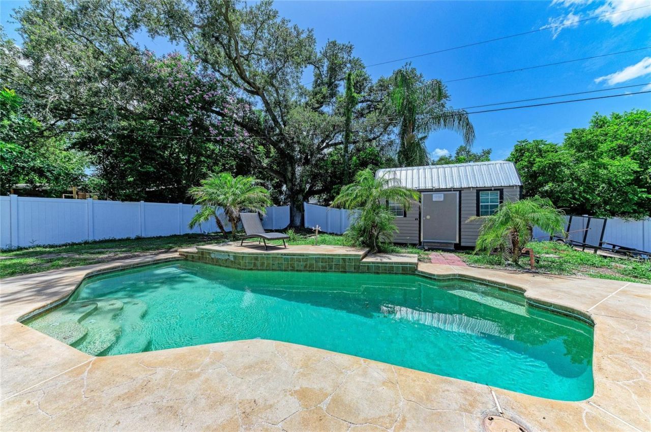 1520 Sunnyhills Drive, Brandon, FL 33510 Photo