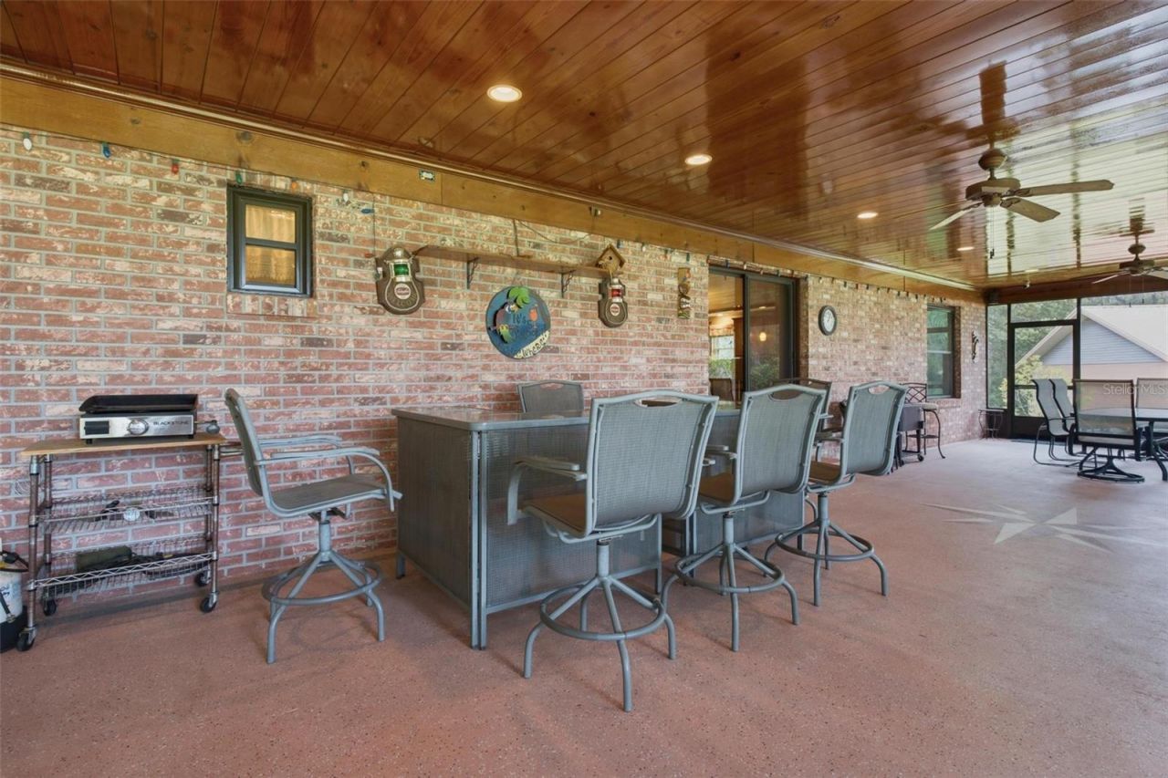 38700 Lakeview Drive , Lady Lake, FL 32159 Photo