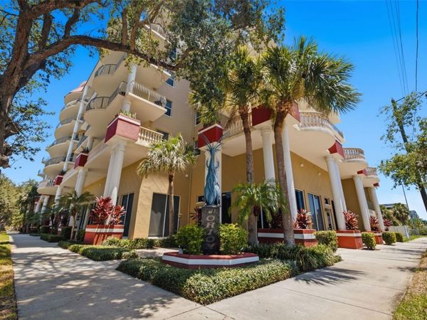 750 4TH AVENUE S, Unit 305D, ST PETERSBURG, FL 33701
