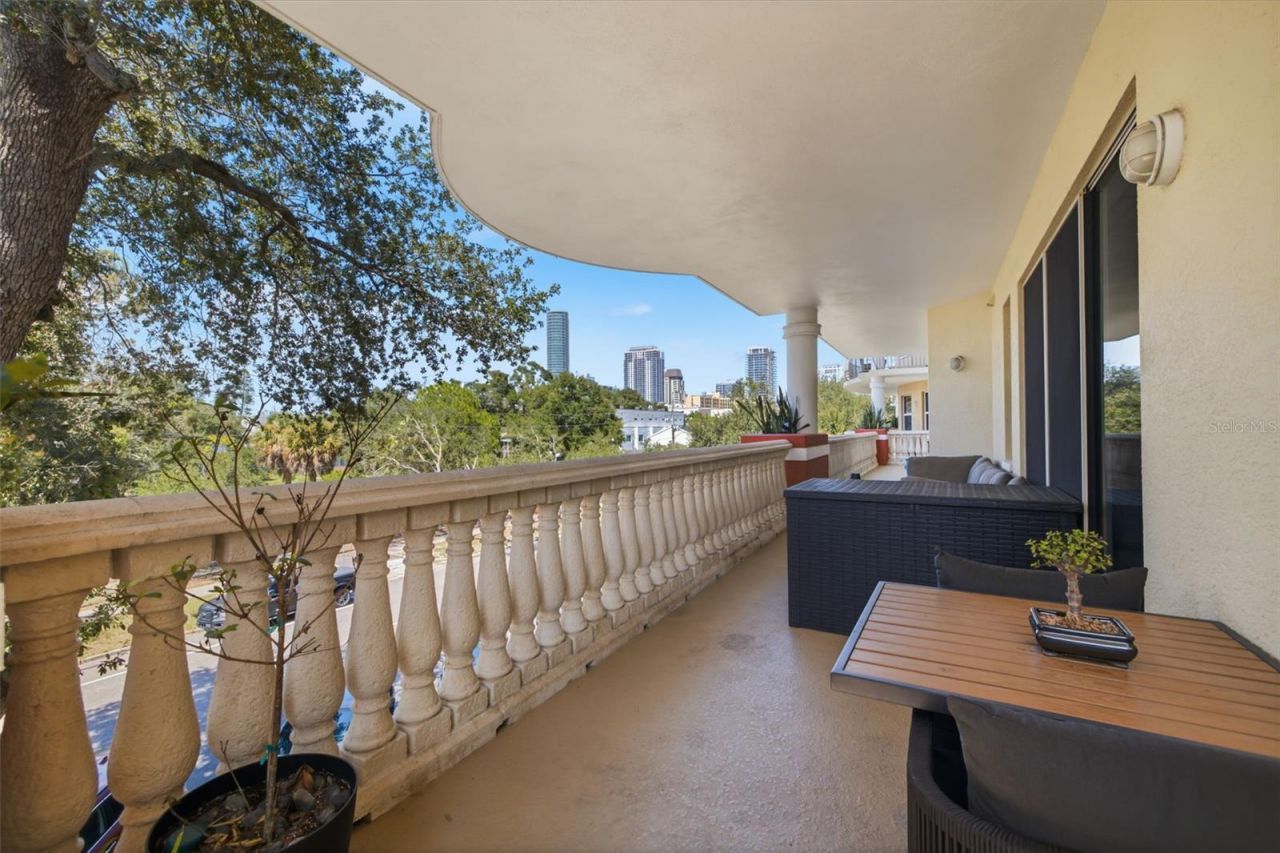 750 4th Avenue S, Unit 305D, Saint Petersburg, FL 33701 Photo