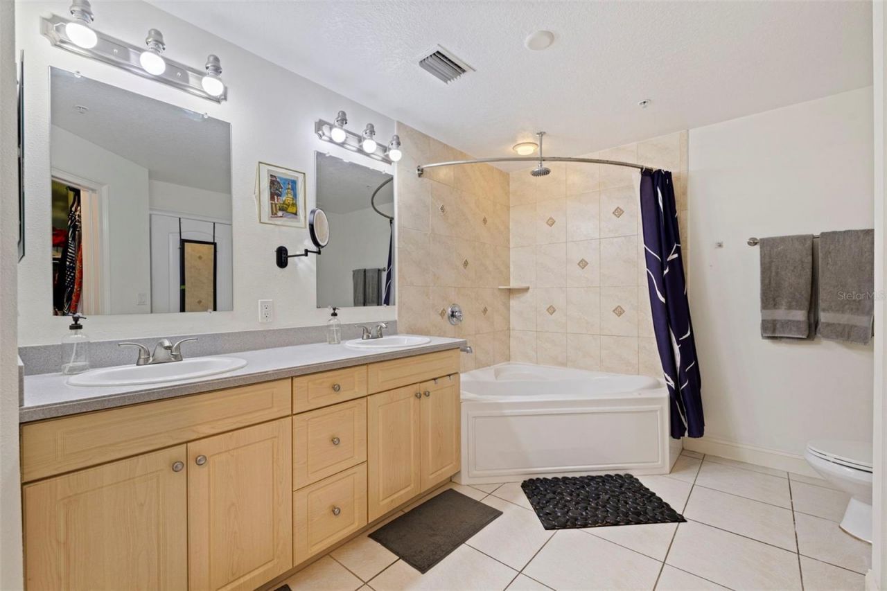 750 4th Avenue S, Unit 305D, Saint Petersburg, FL 33701 Photo