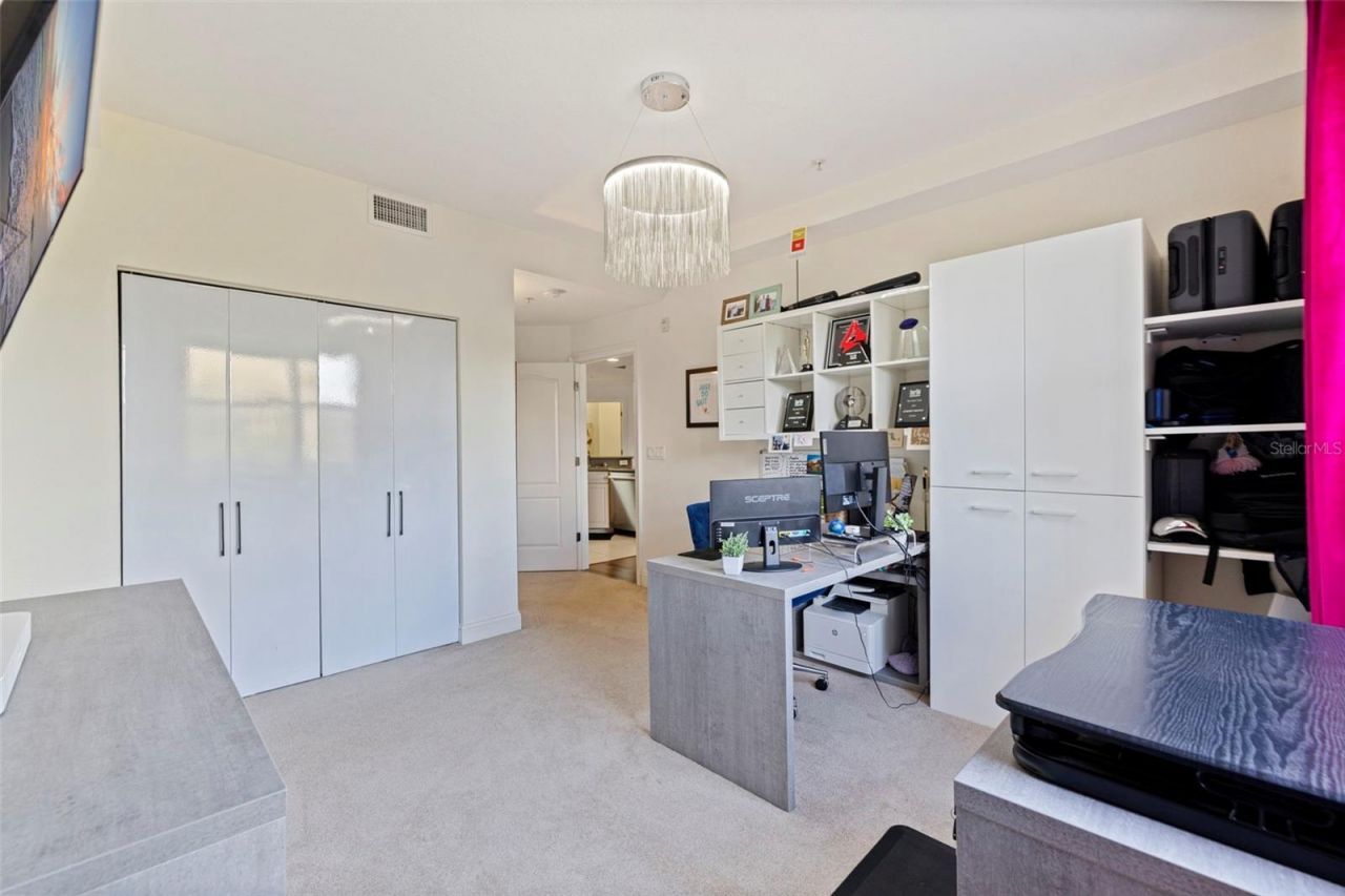 750 4th Avenue S, Unit 305D, Saint Petersburg, FL 33701 Photo