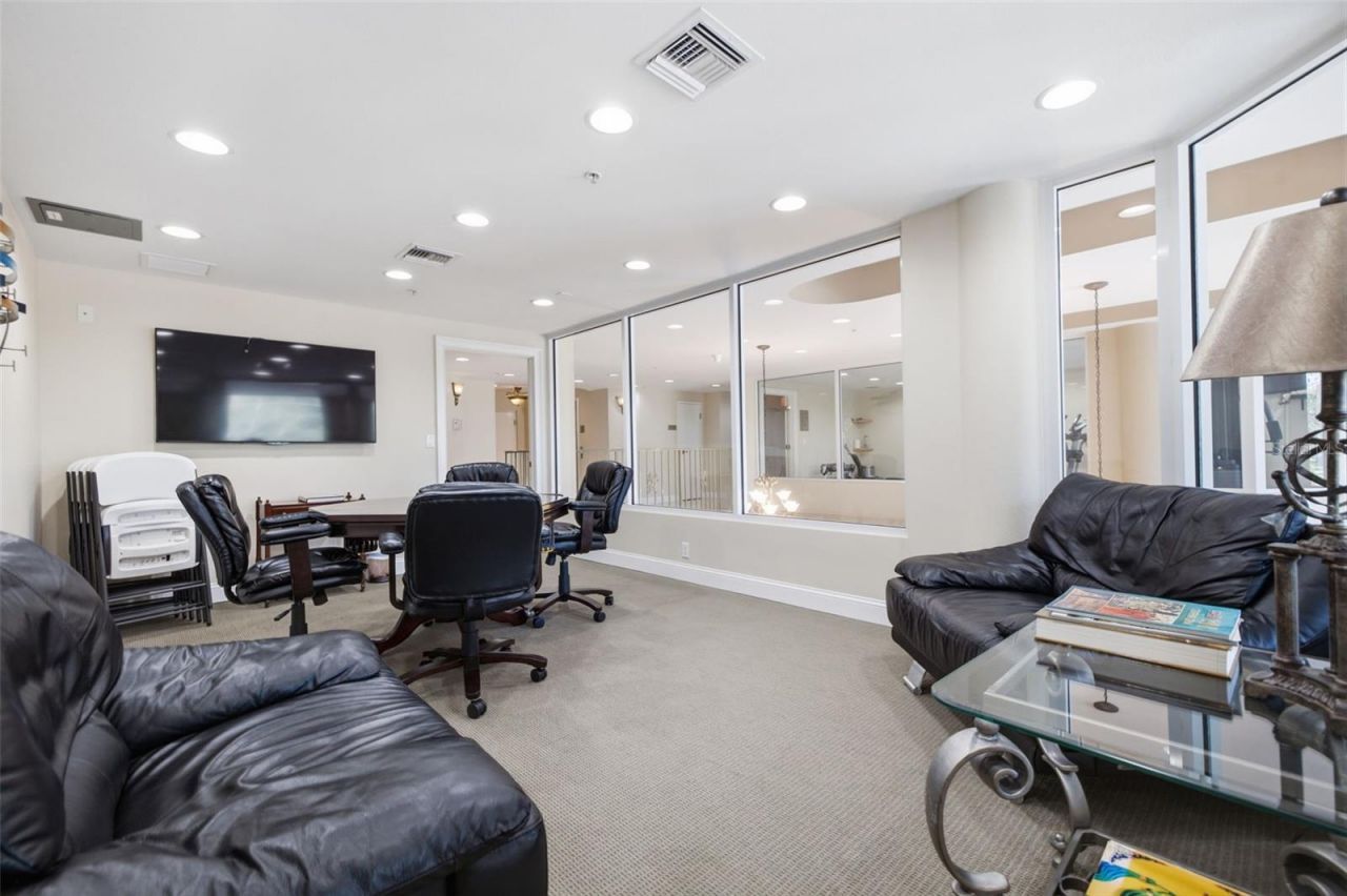 750 4th Avenue S, Unit 305D, Saint Petersburg, FL 33701 Photo
