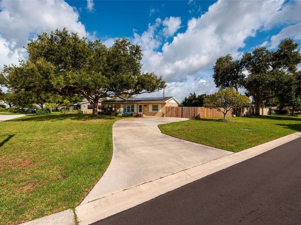 6801 29TH TERRACE N, ST PETERSBURG, FL 33710