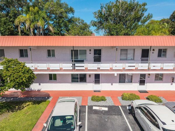 1100 MARTINIQUE DRIVE, Unit 106, WINTER HAVEN, FL 33884