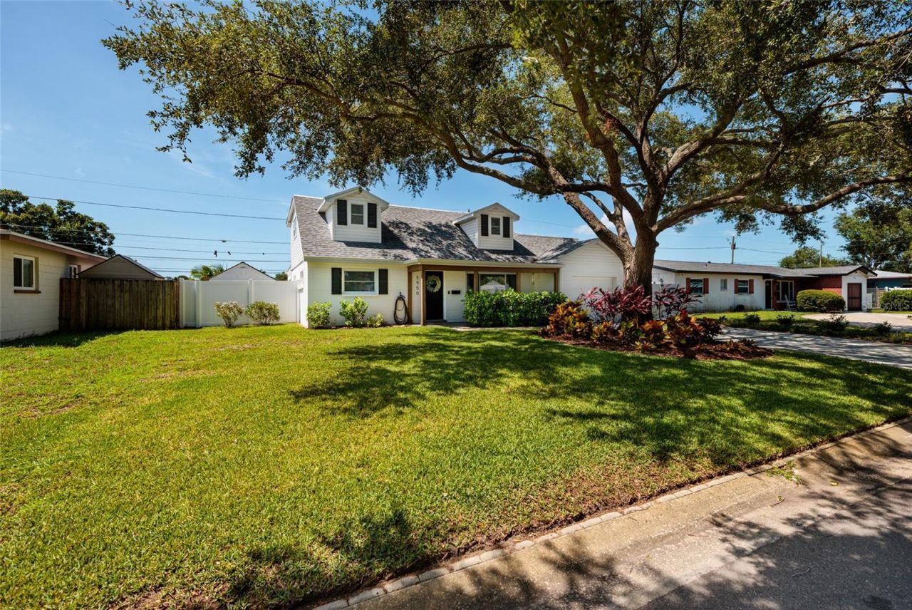 5950 35th Avenue N, Saint Petersburg, FL 33710 Photo