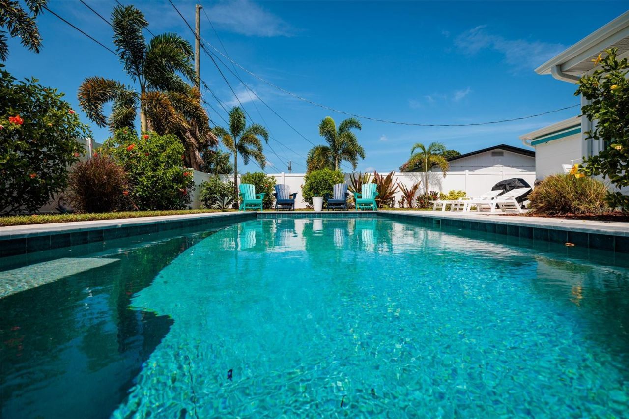 5950 35th Avenue N, Saint Petersburg, FL 33710 Photo
