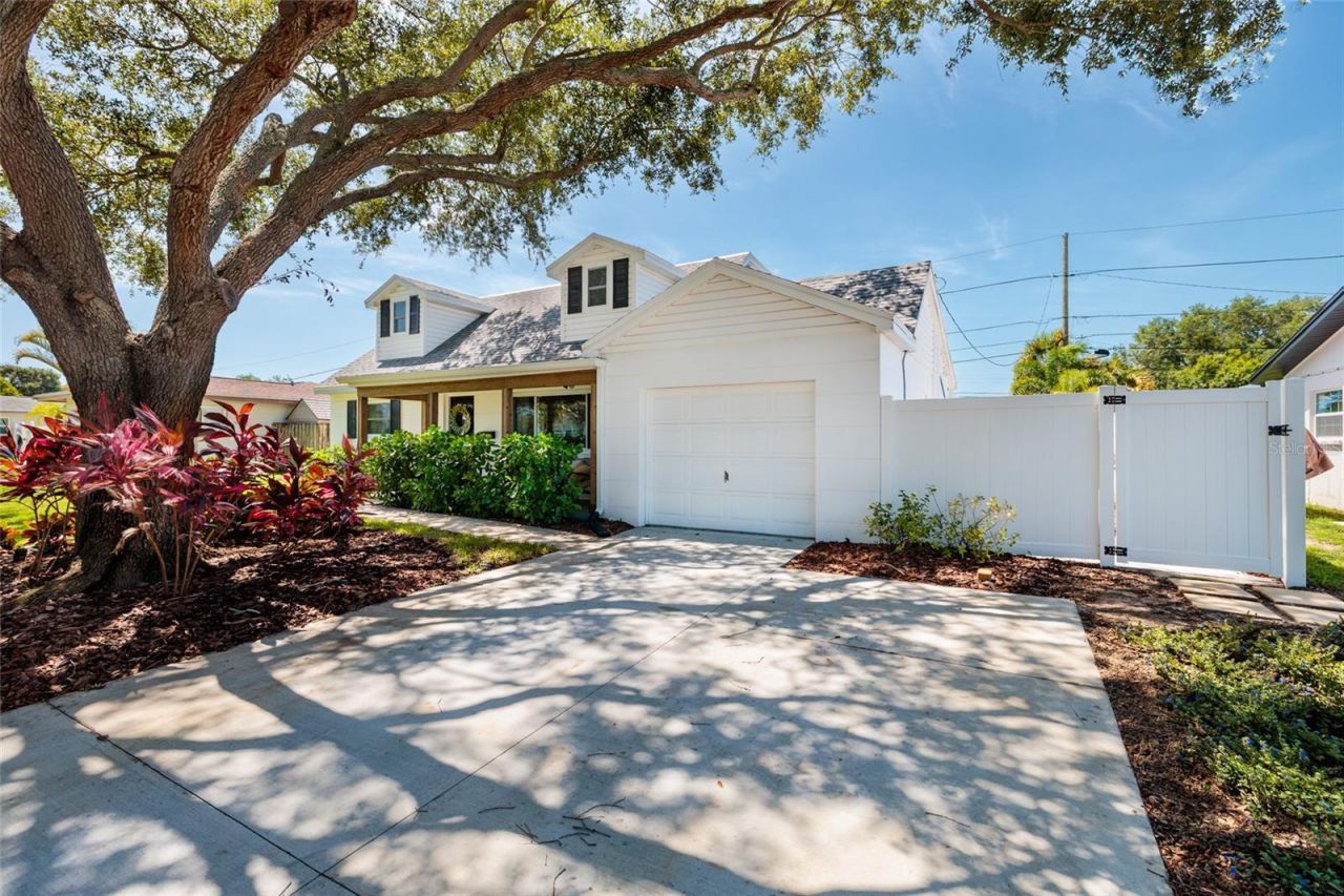 5950 35th Avenue N, Saint Petersburg, FL 33710 Photo