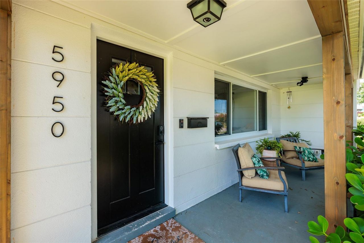 5950 35th Avenue N, Saint Petersburg, FL 33710 Photo