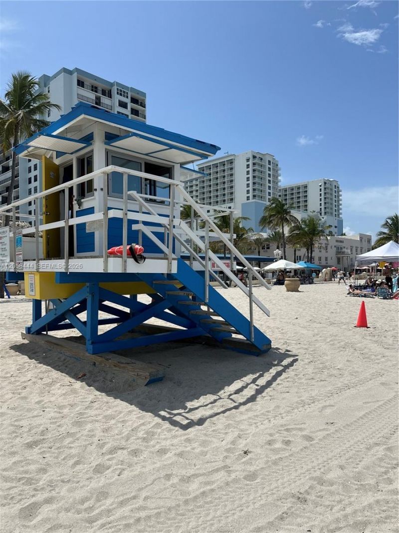 323 Fillmore St , Unit 10, Hollywood, FL 33019 Photo