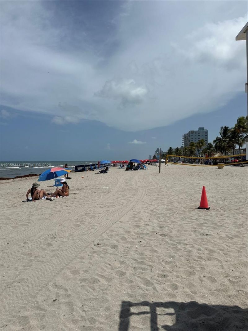 323 Fillmore St , Unit 10, Hollywood, FL 33019 Photo